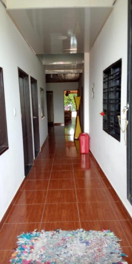 Hostal Sarita Villavieja Exterior photo